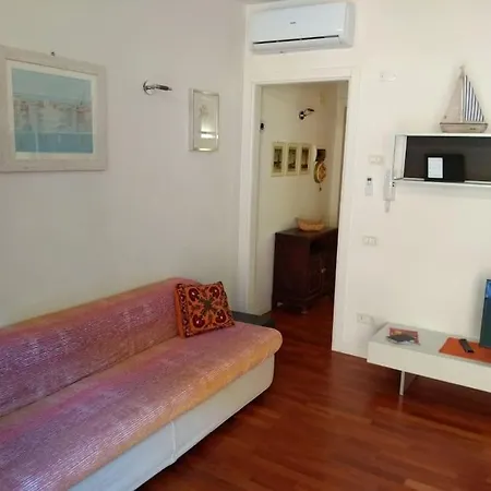 Orange Casanova - Fibre-optic Internet And Garden Apartment Venice